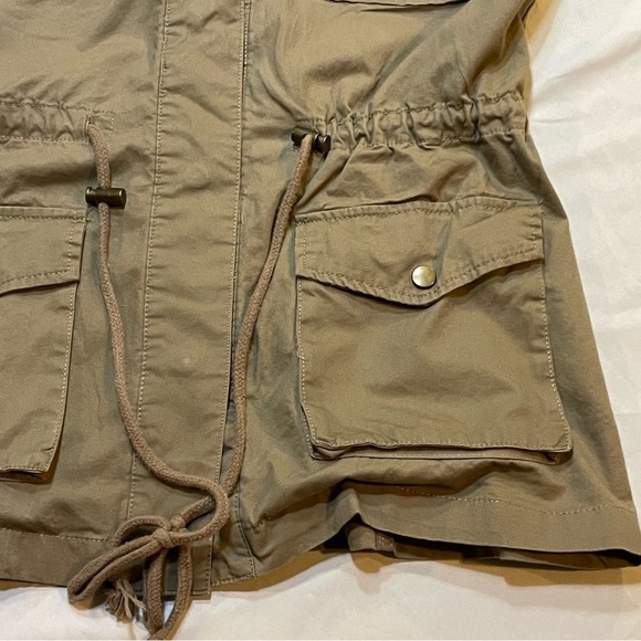 Active USA Khaki Sleeveless Vest with Hood 100% Cotton, Breathable, Snap closure - Picture 15 of 16